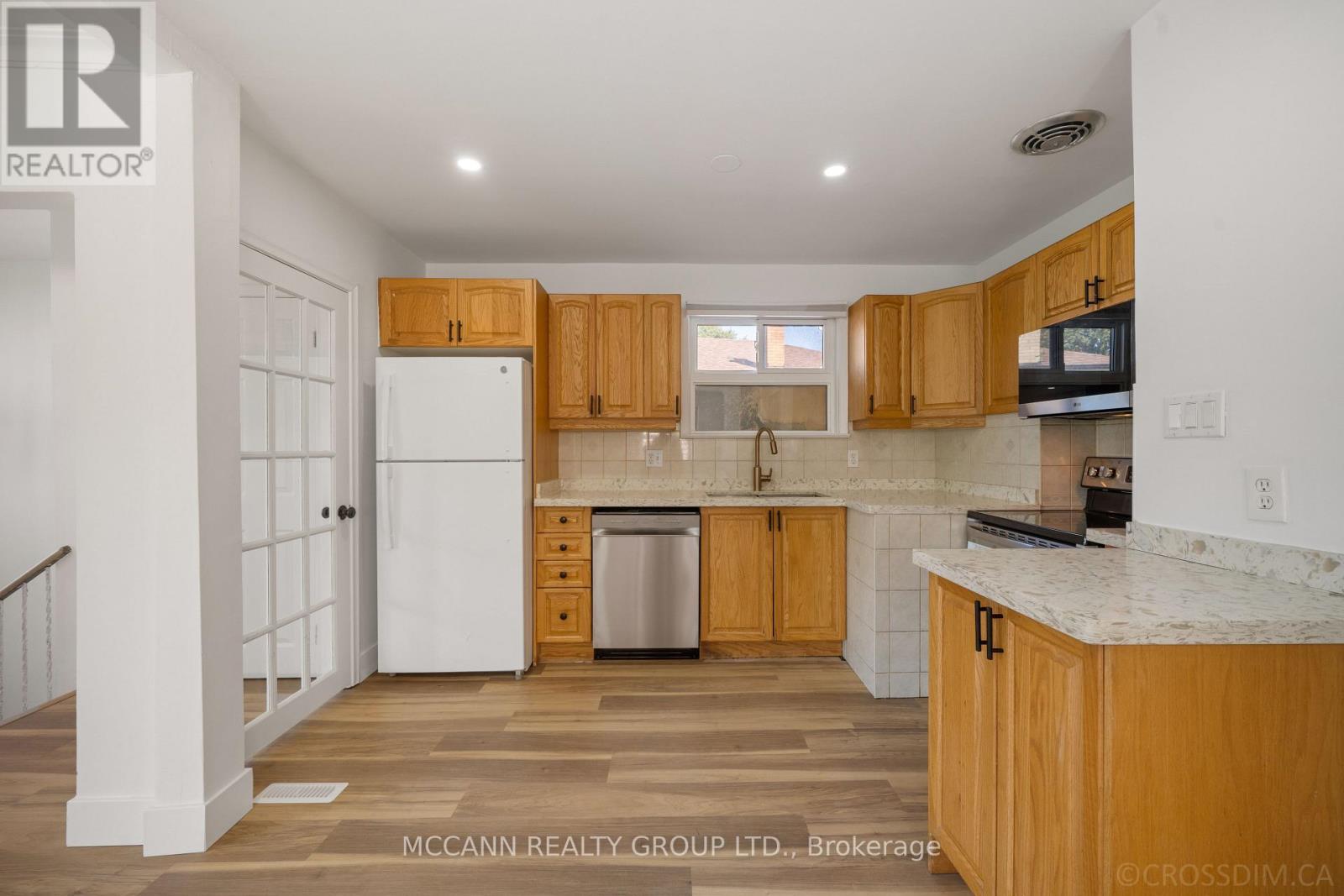 17 Barlow Road Property Photo 10