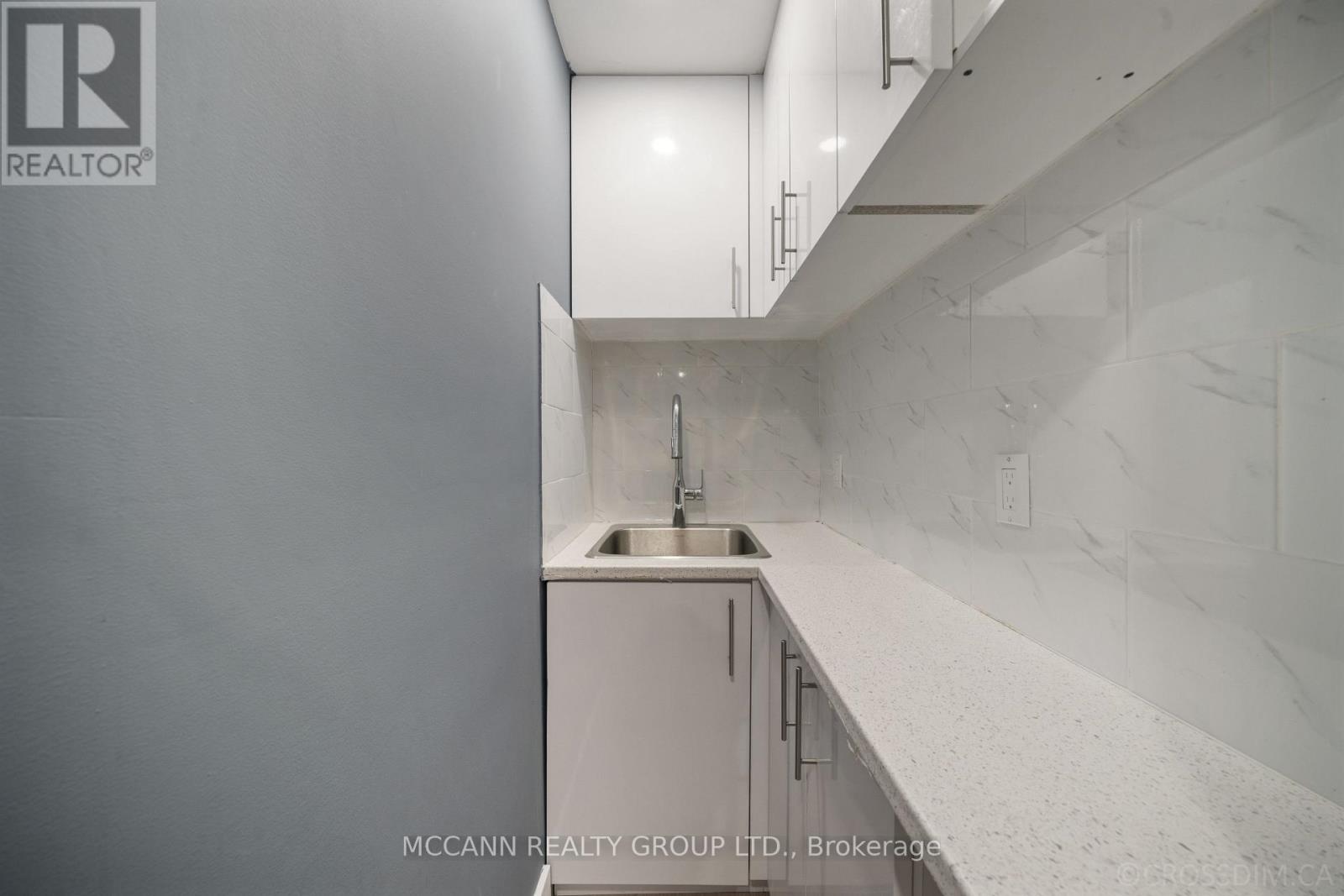 17 Barlow Road Property Photo 20