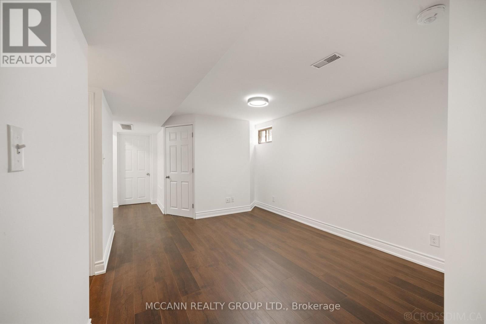 17 Barlow Road Property Photo 24