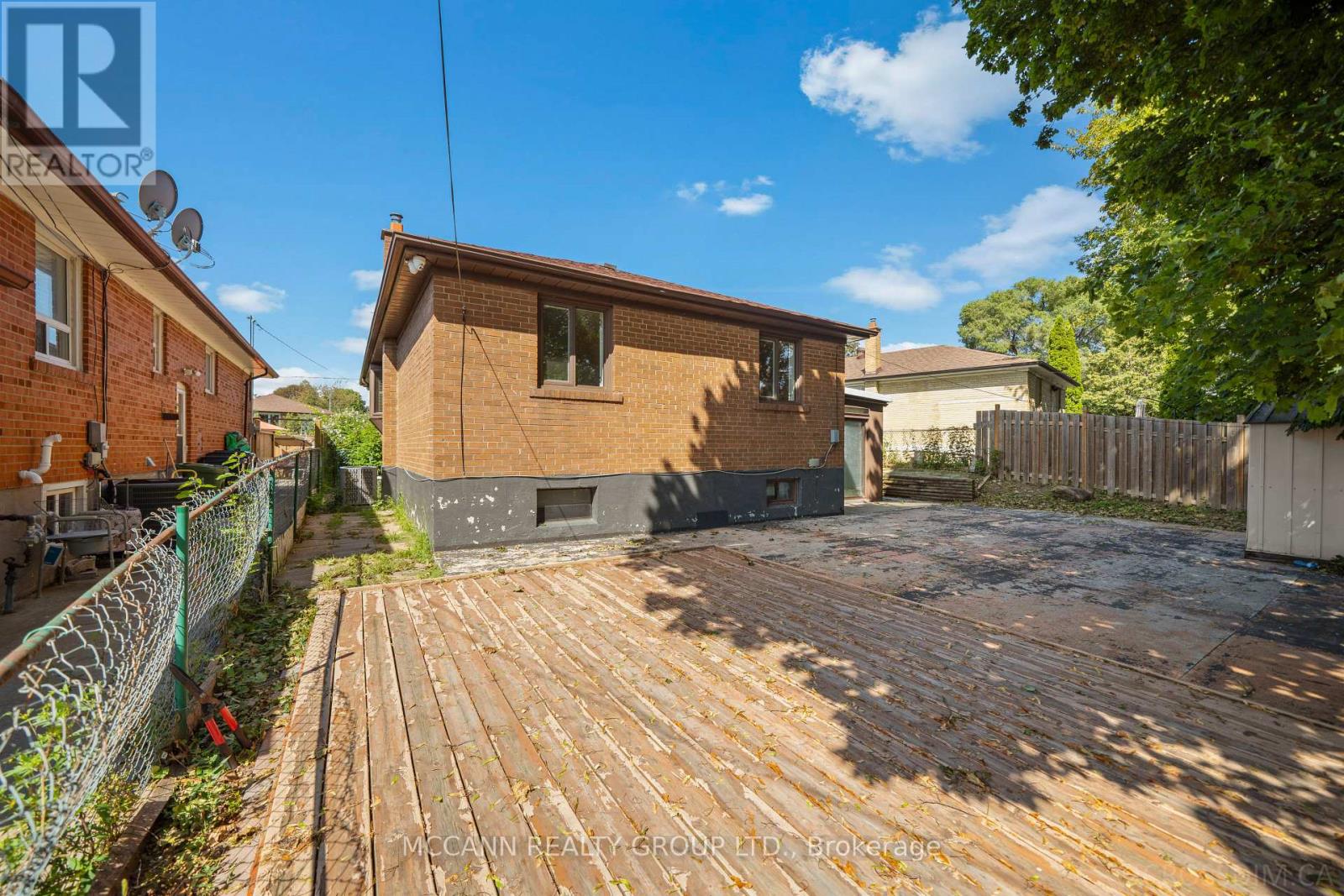 17 Barlow Road Property Photo 37
