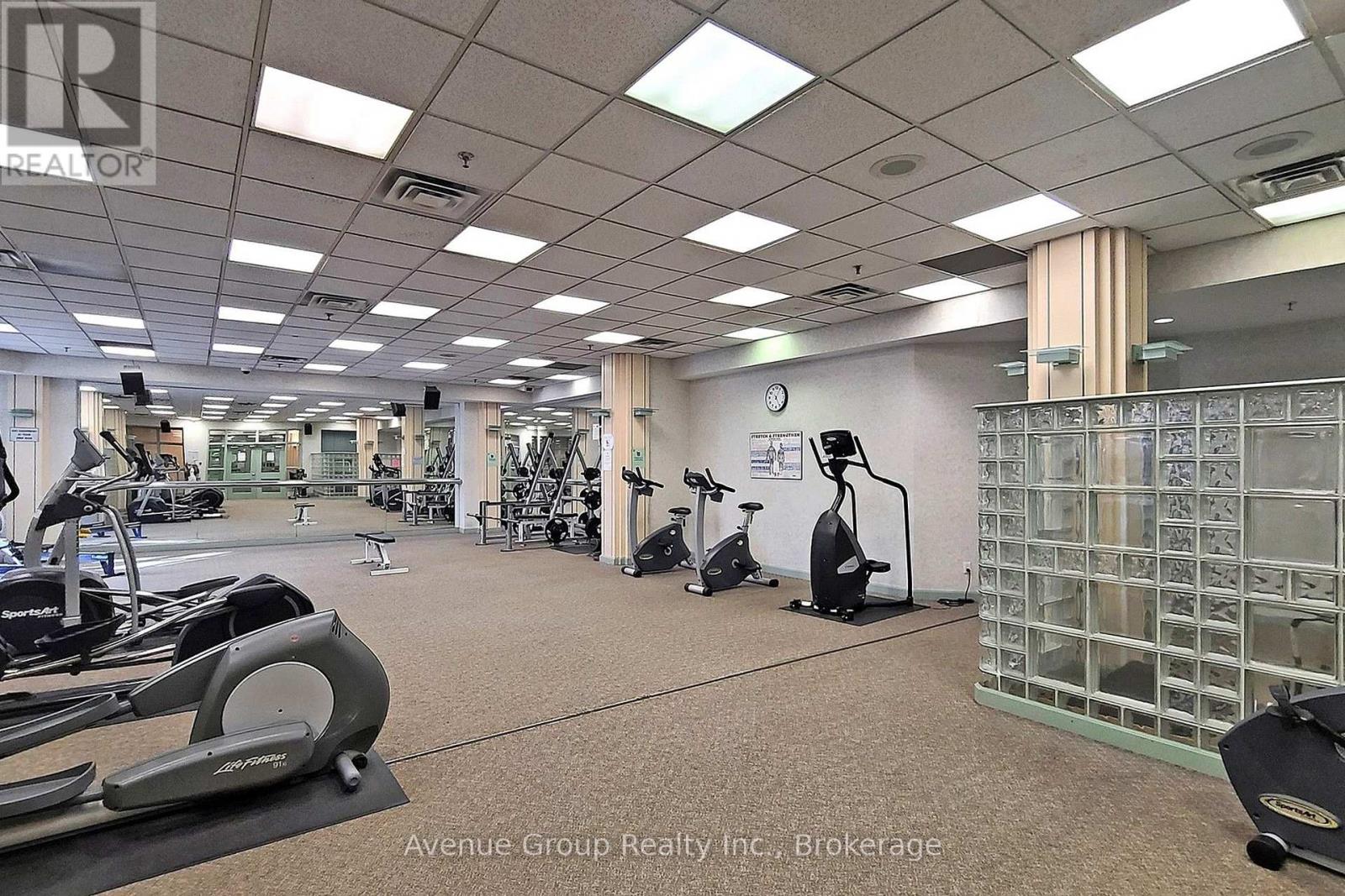 1527 - 68 Corporate Drive Property Photo 29