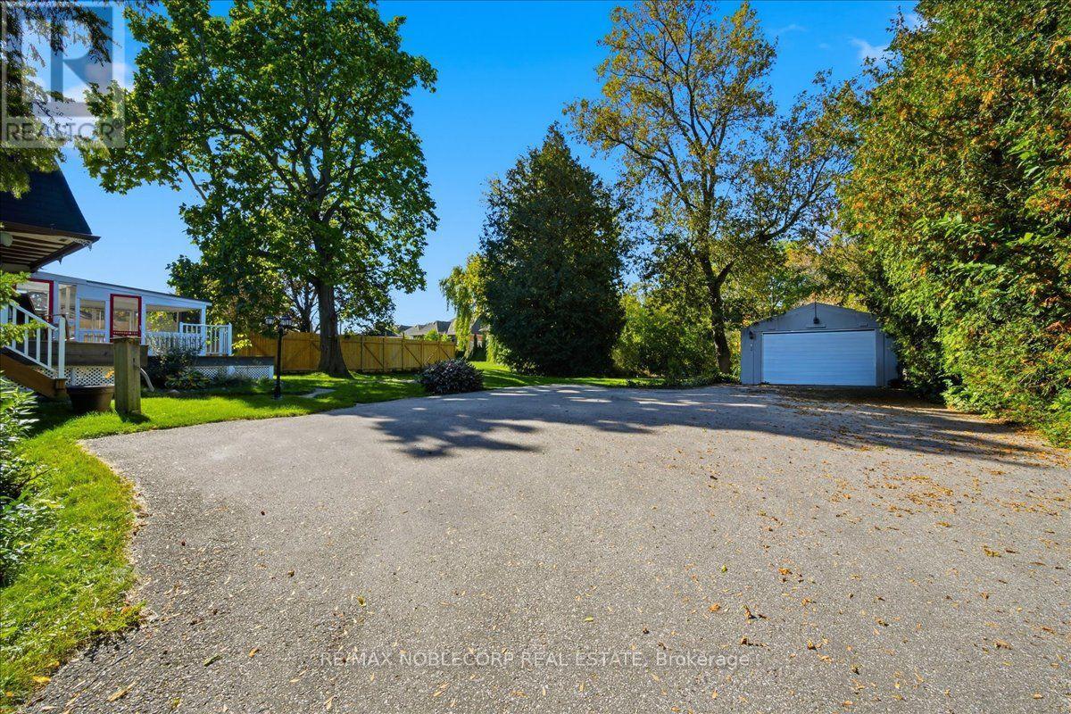 518 Rosebank Road Property Photo 10