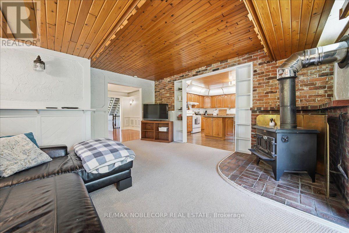 518 Rosebank Road Property Photo 23