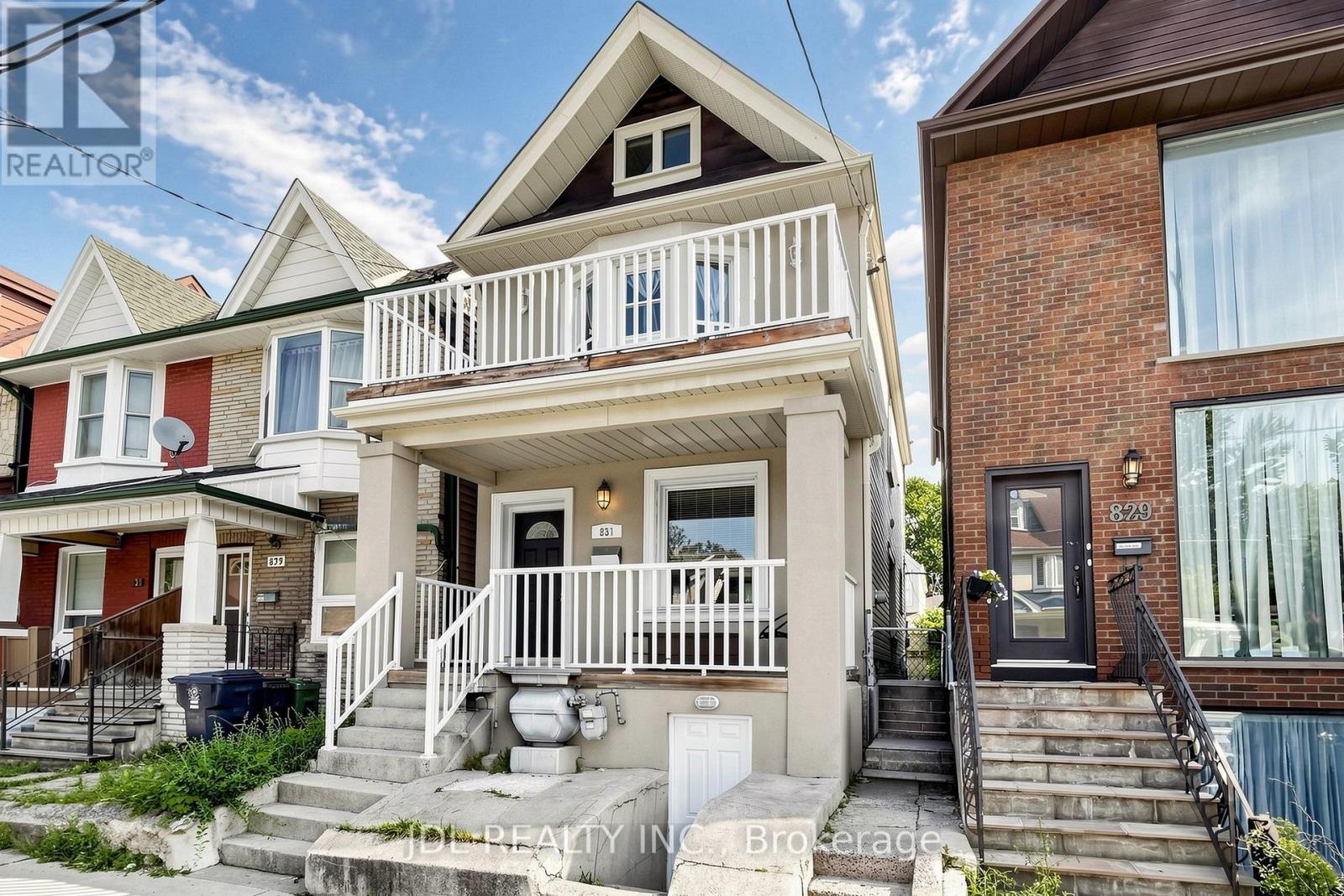 831 Pape Avenue Property Photo 1