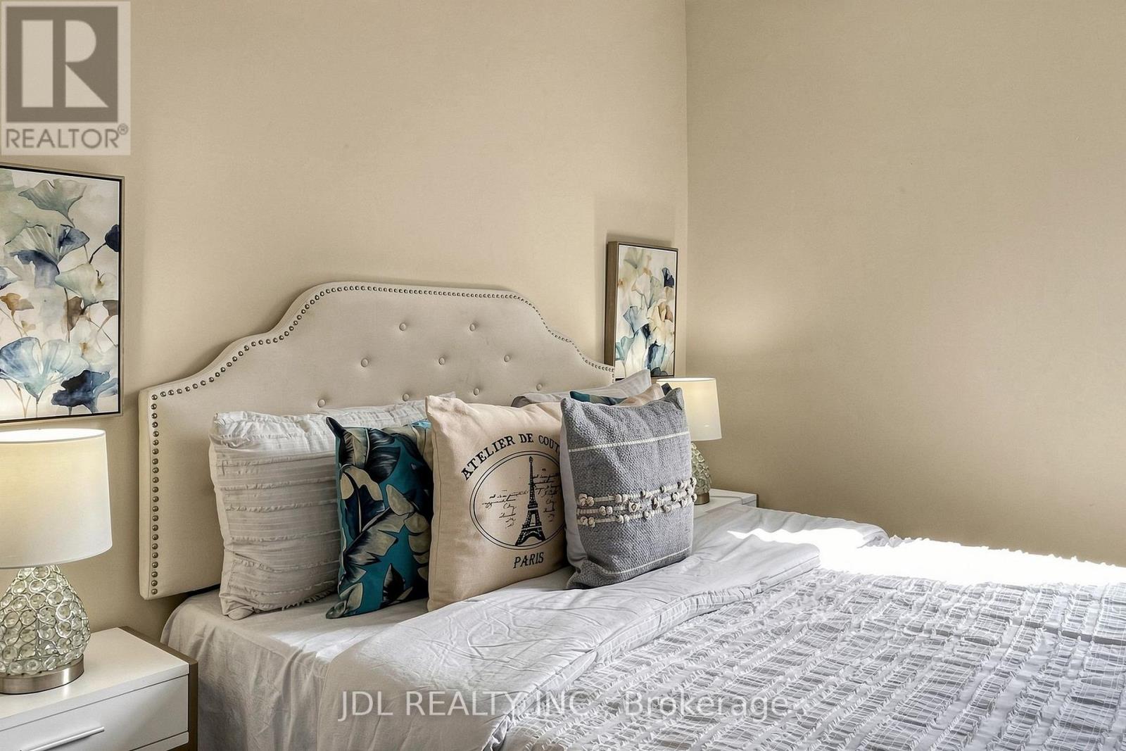 831 Pape Avenue Property Photo 22