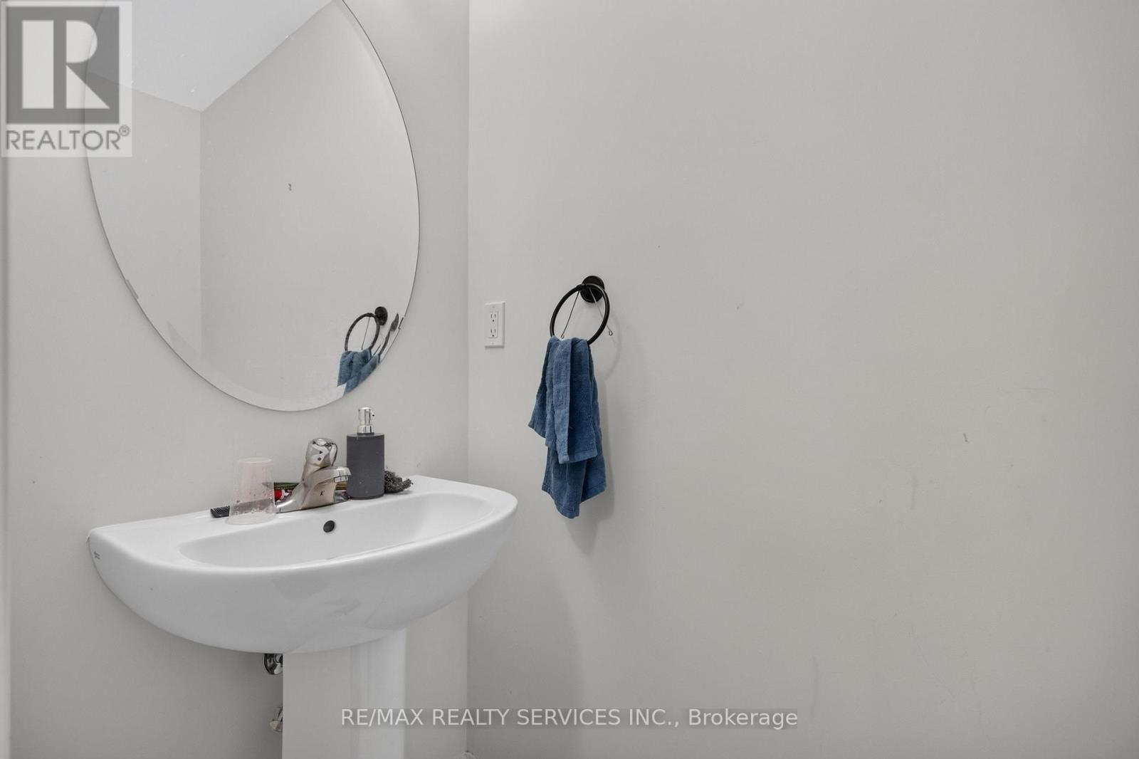 225 Coronation Road Property Photo 22