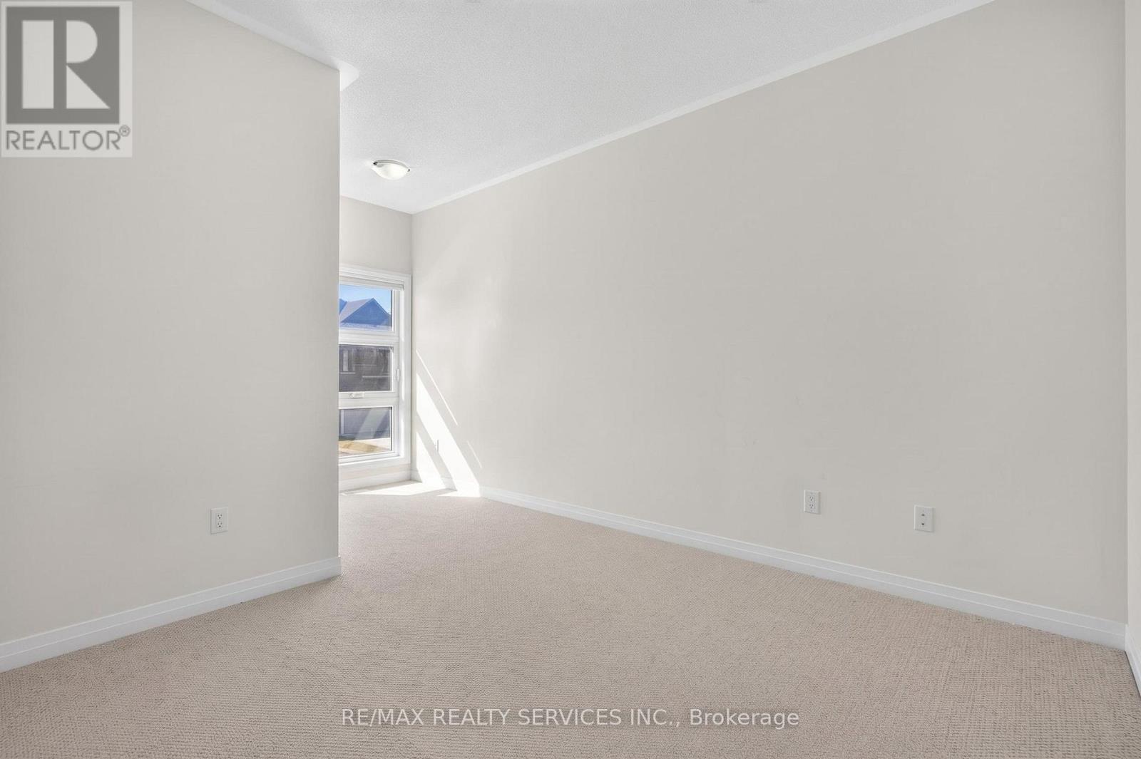 225 Coronation Road Property Photo 33