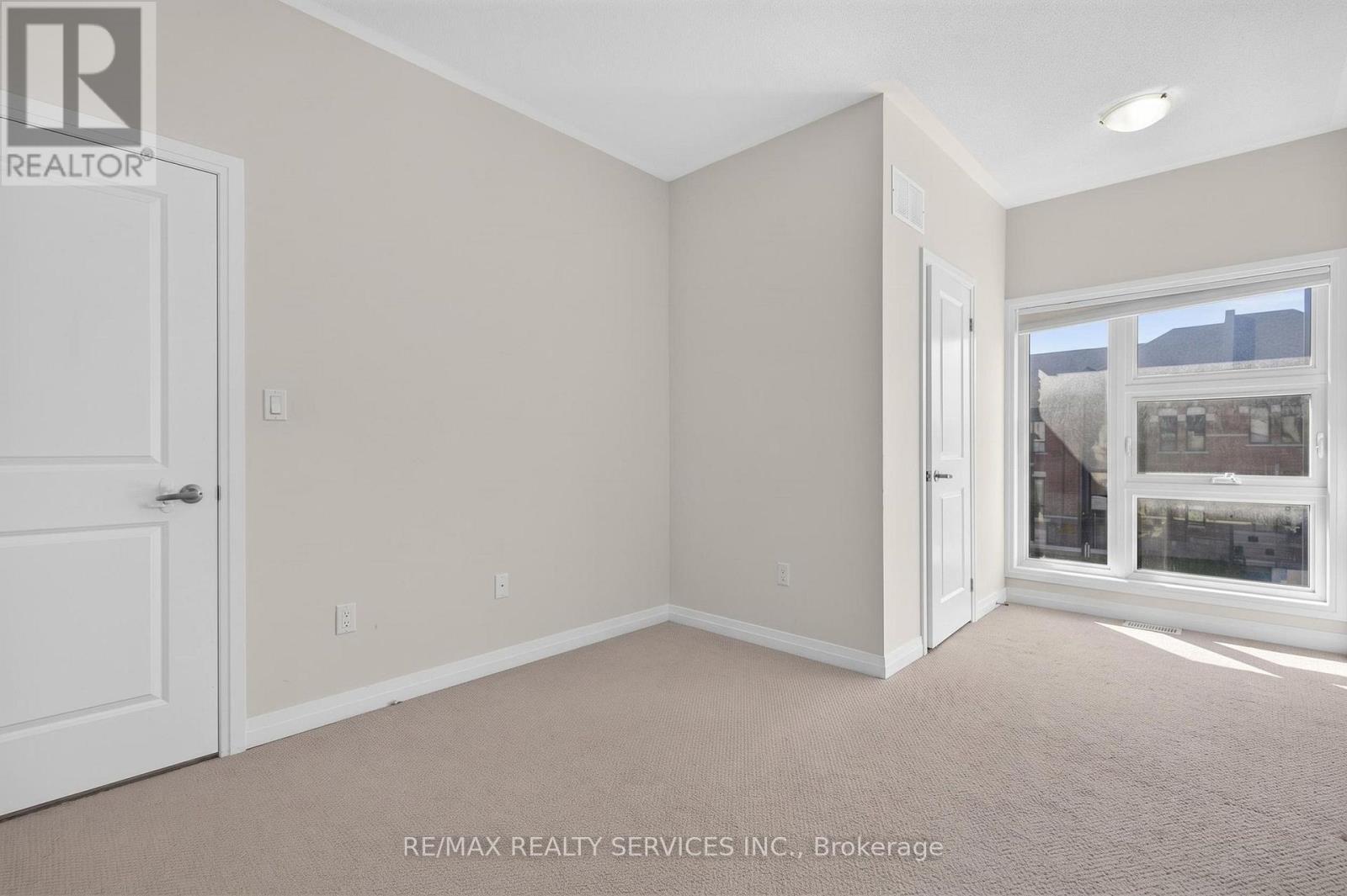 225 Coronation Road Property Photo 36