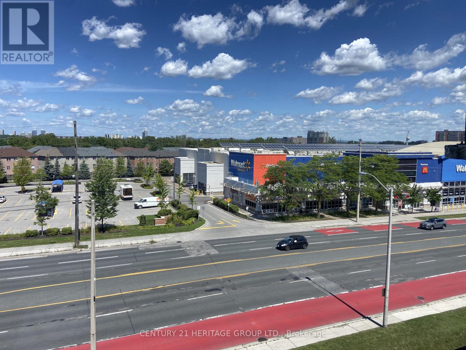 211 - 3101 Eglinton Avenue E Property Photo 15
