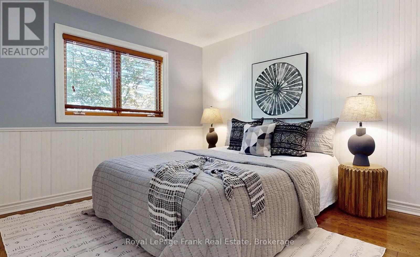204 St John Street E Property Photo 34