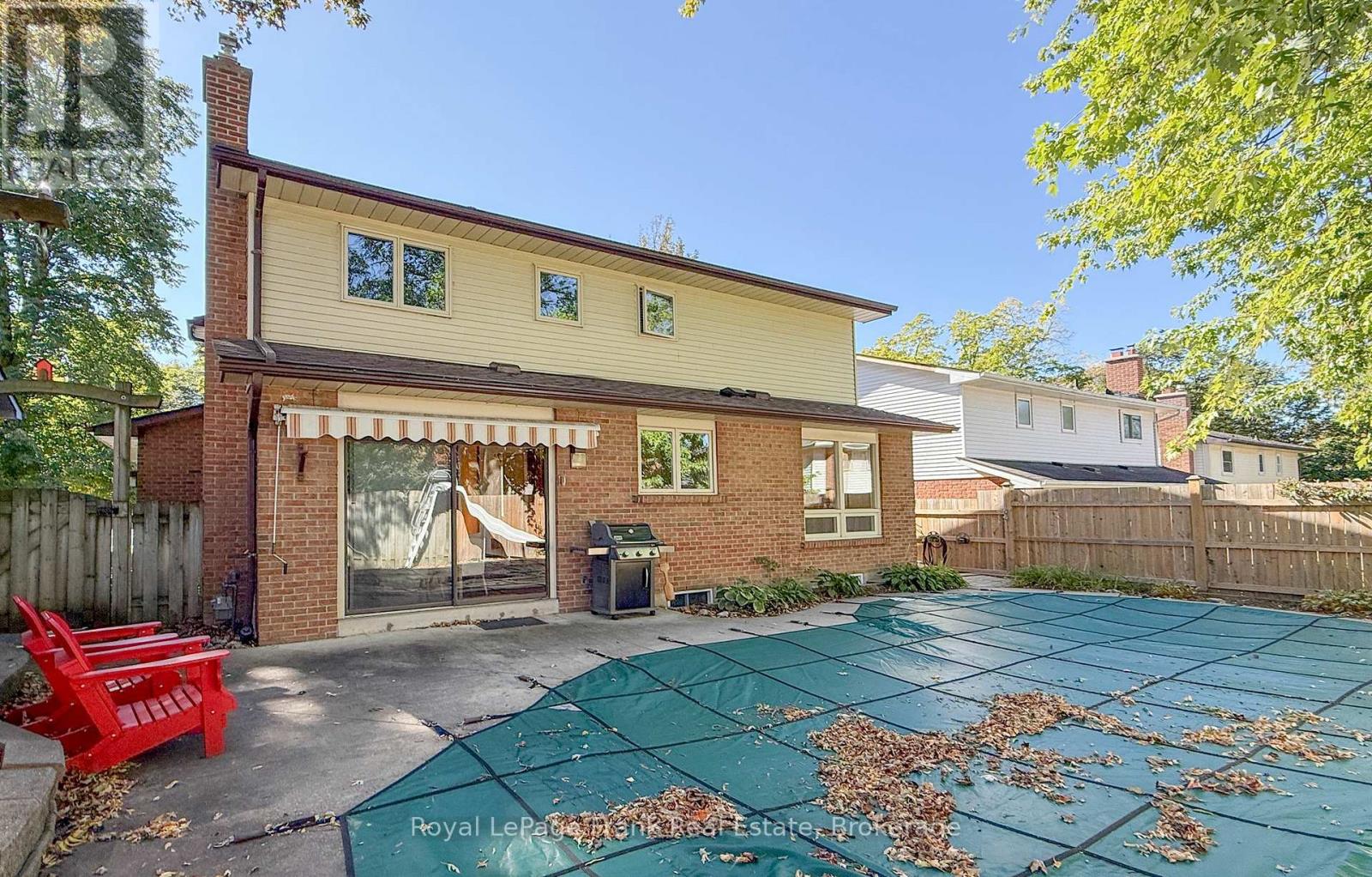 204 St John Street E Property Photo 41
