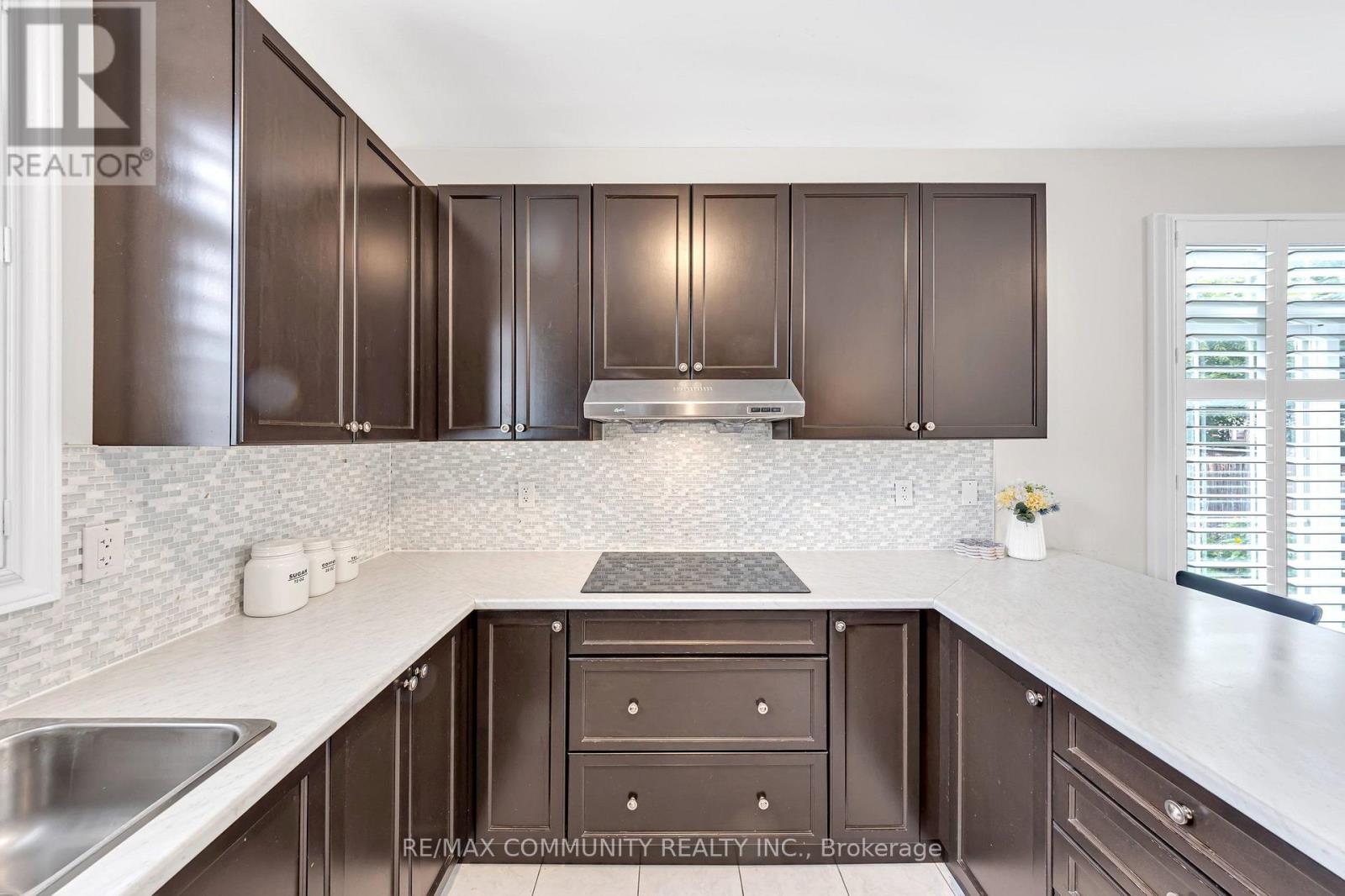 58 Garrardview Street Property Photo 10