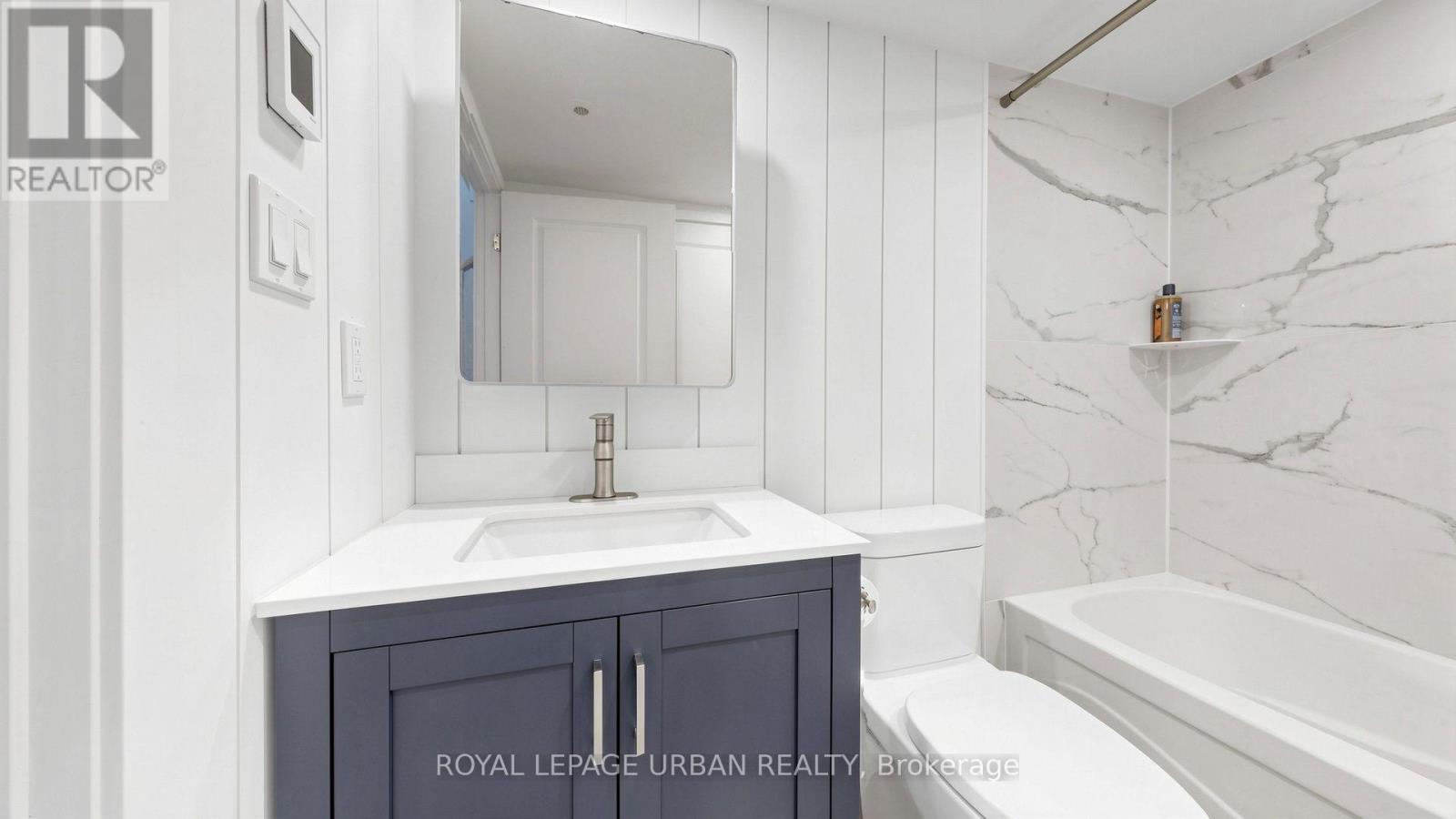 2 - 76 Munro Street Property Photo 24