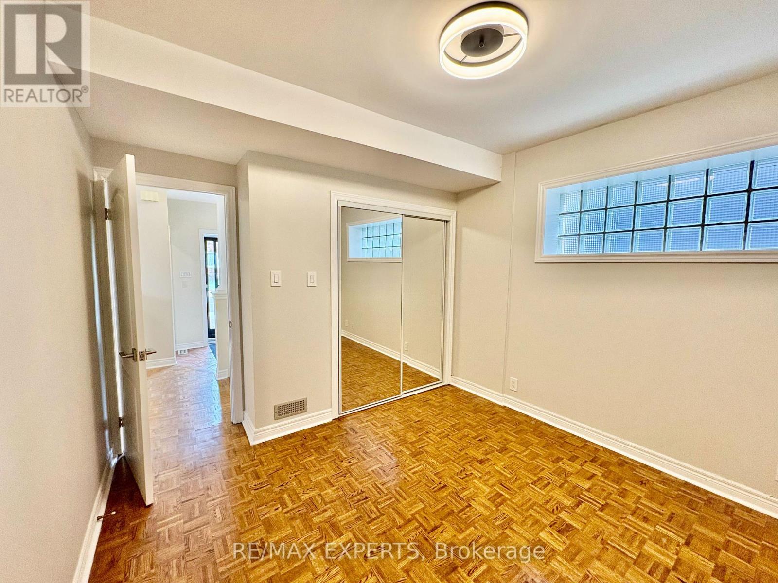 Unit D - 287 Sammon Avenue Property Photo 6