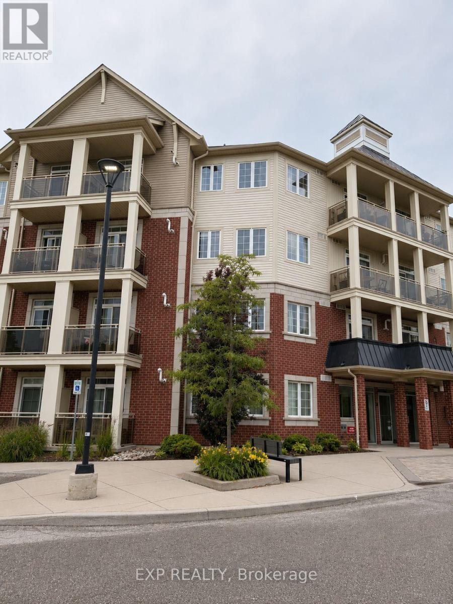 124 - 80 ASPEN SPRINGS DRIVE Property Photo 1