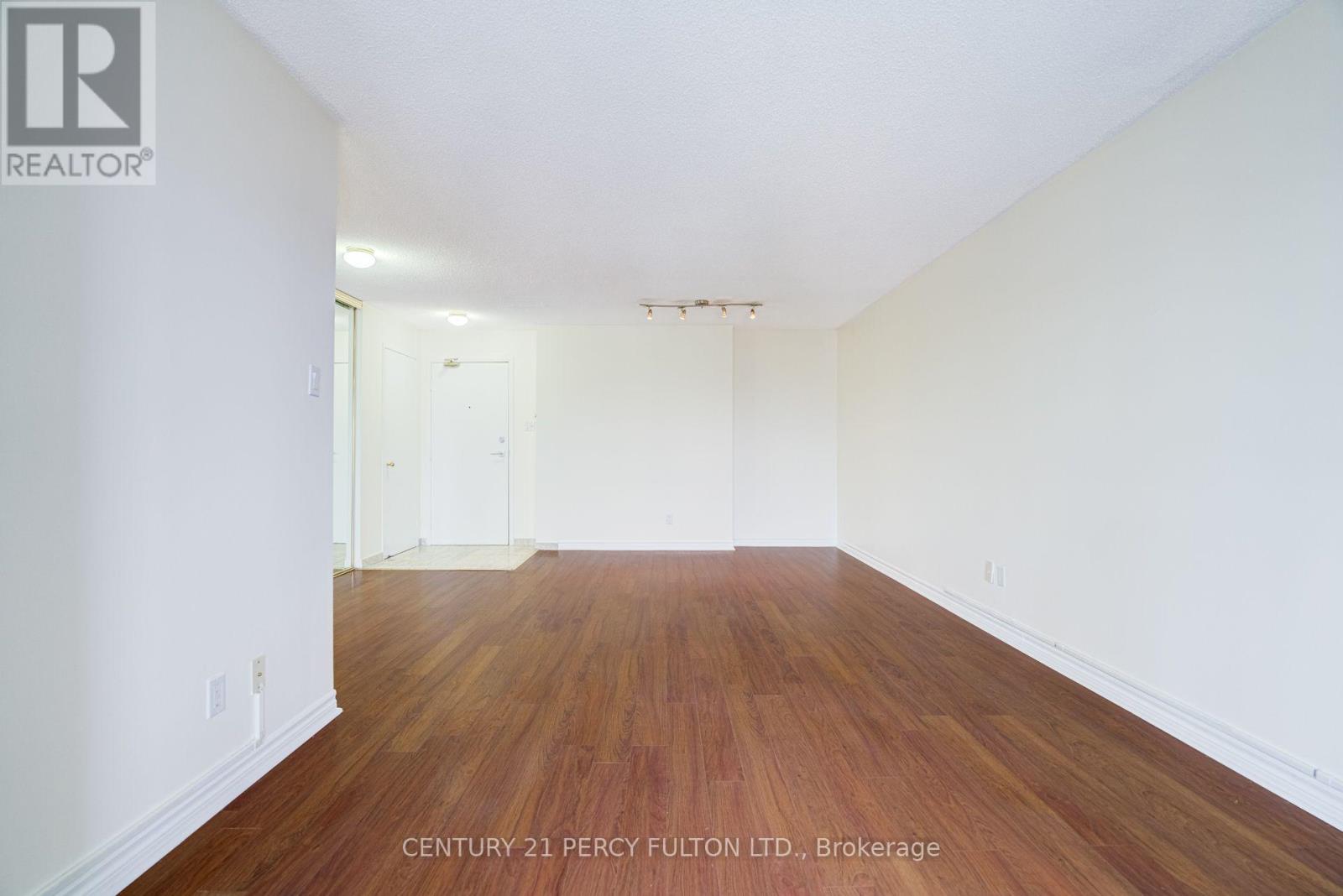 504 - 11753 Sheppard Avenue E Property Photo 3
