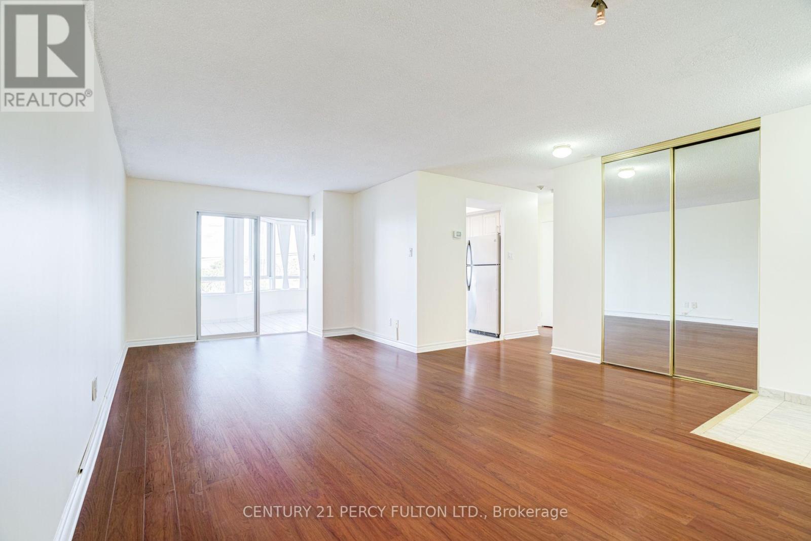 504 - 11753 Sheppard Avenue E Property Photo 6