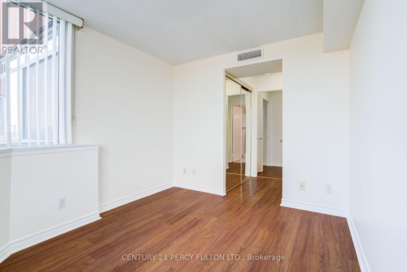 504 - 11753 Sheppard Avenue E Property Photo 14