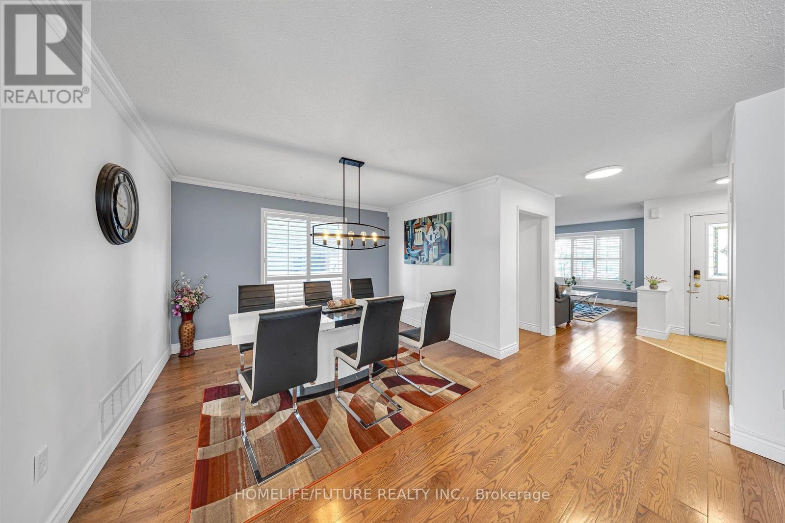 17 Grainger Crescent Property Photo 8