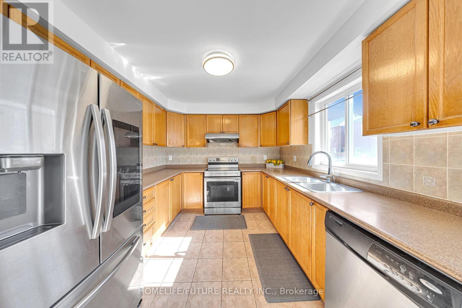 17 Grainger Crescent Property Photo 13