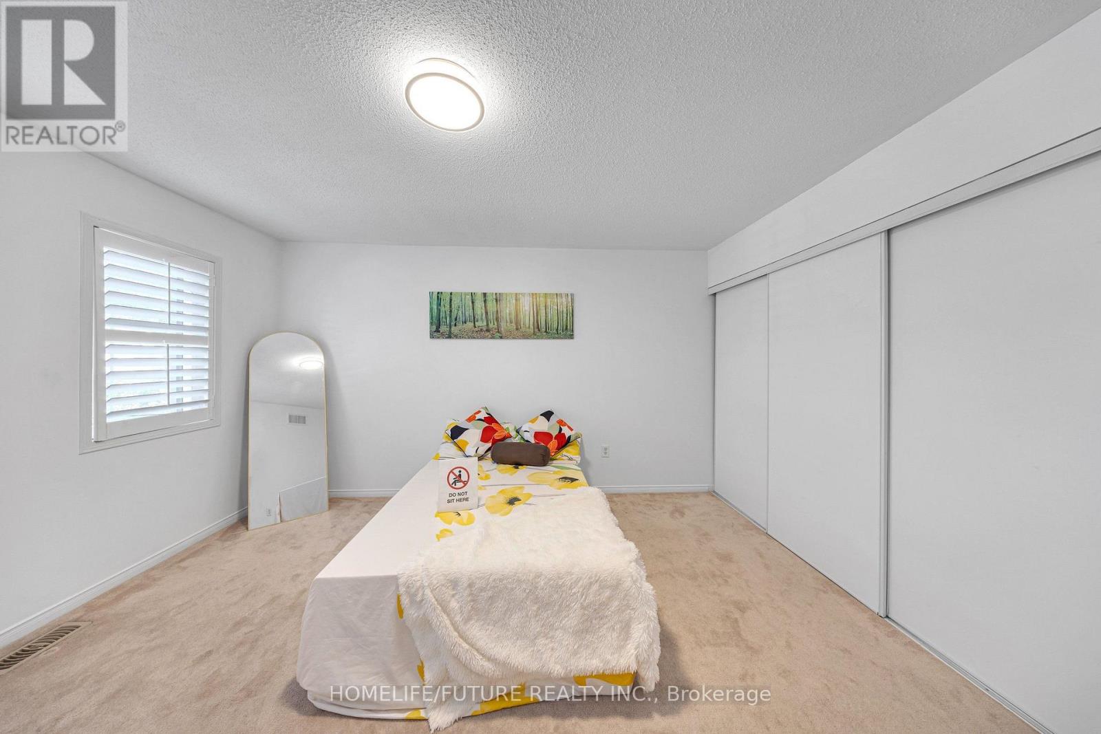 17 Grainger Crescent Property Photo 16