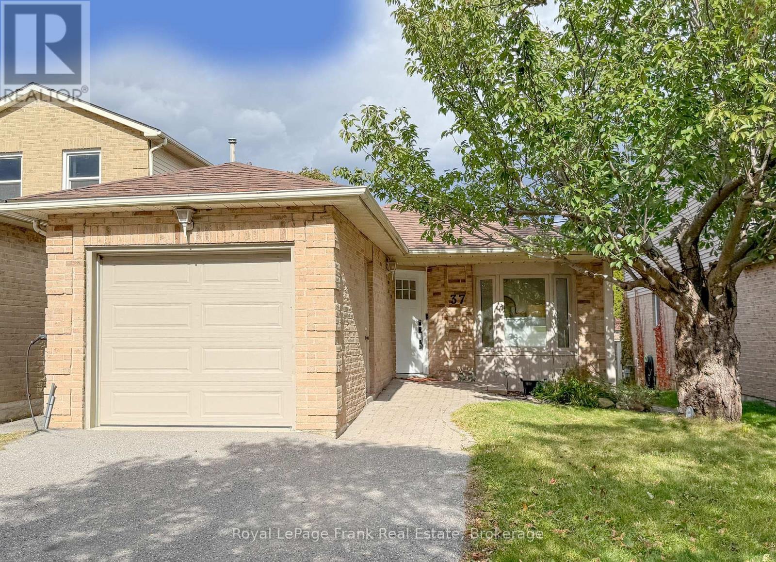 37 ANGUS DRIVE Property Photo 1