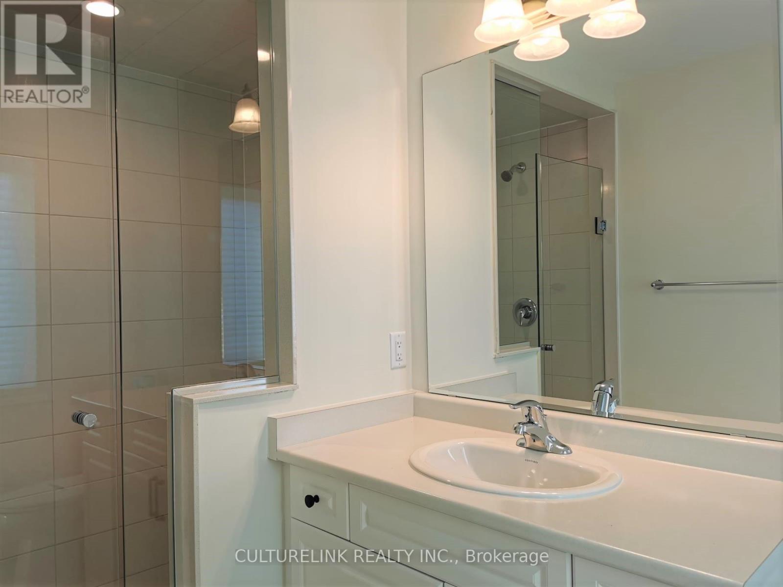 302 - 1034 Reflection Place Property Photo 28