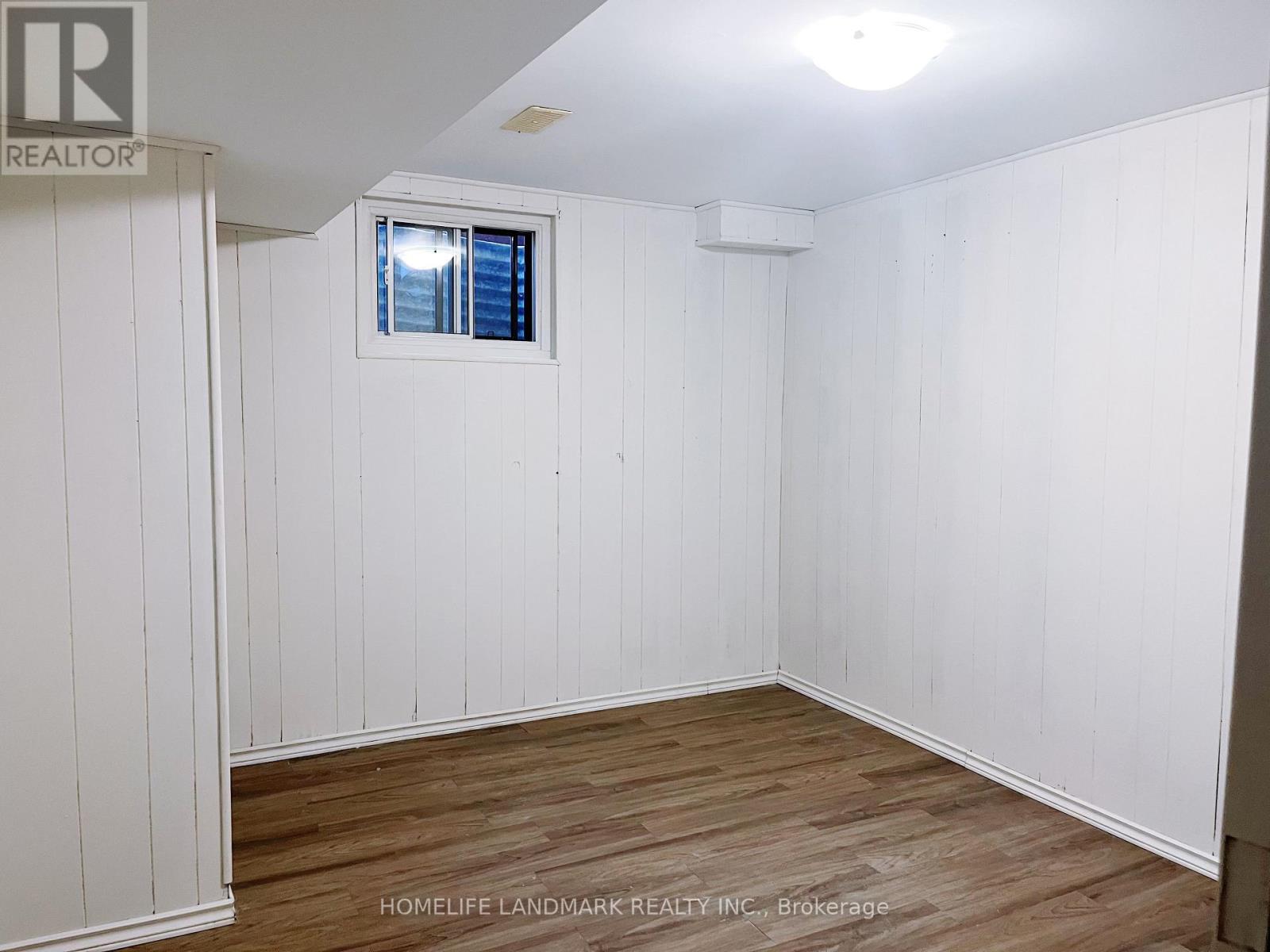 6 Snowhill Crescent Property Photo 20
