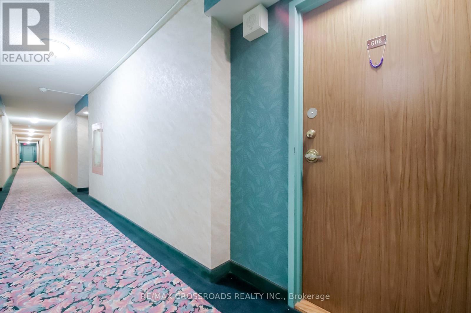 606 - 3151 Bridletowne Circle Property Photo 5