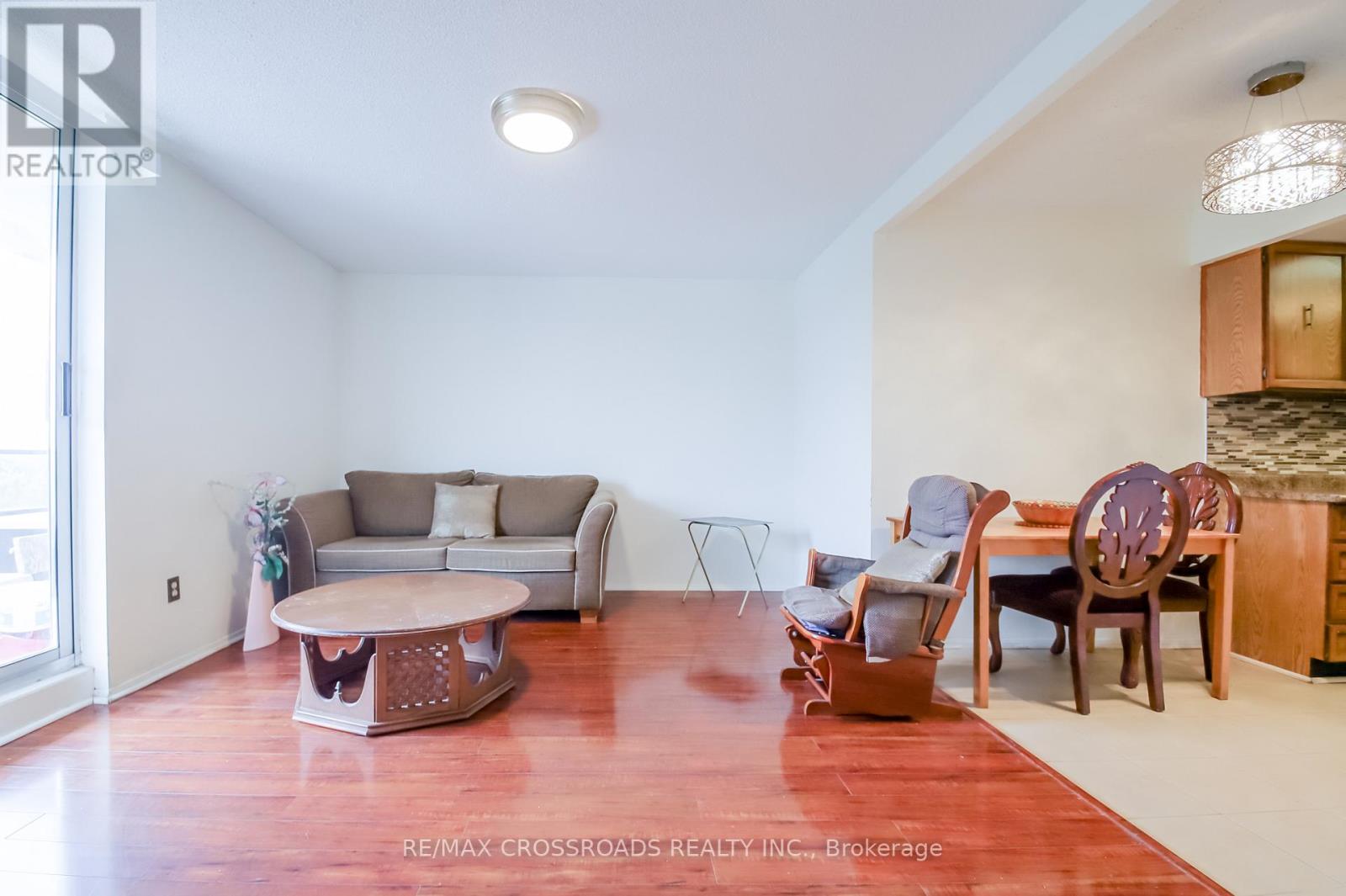 606 - 3151 Bridletowne Circle Property Photo 19