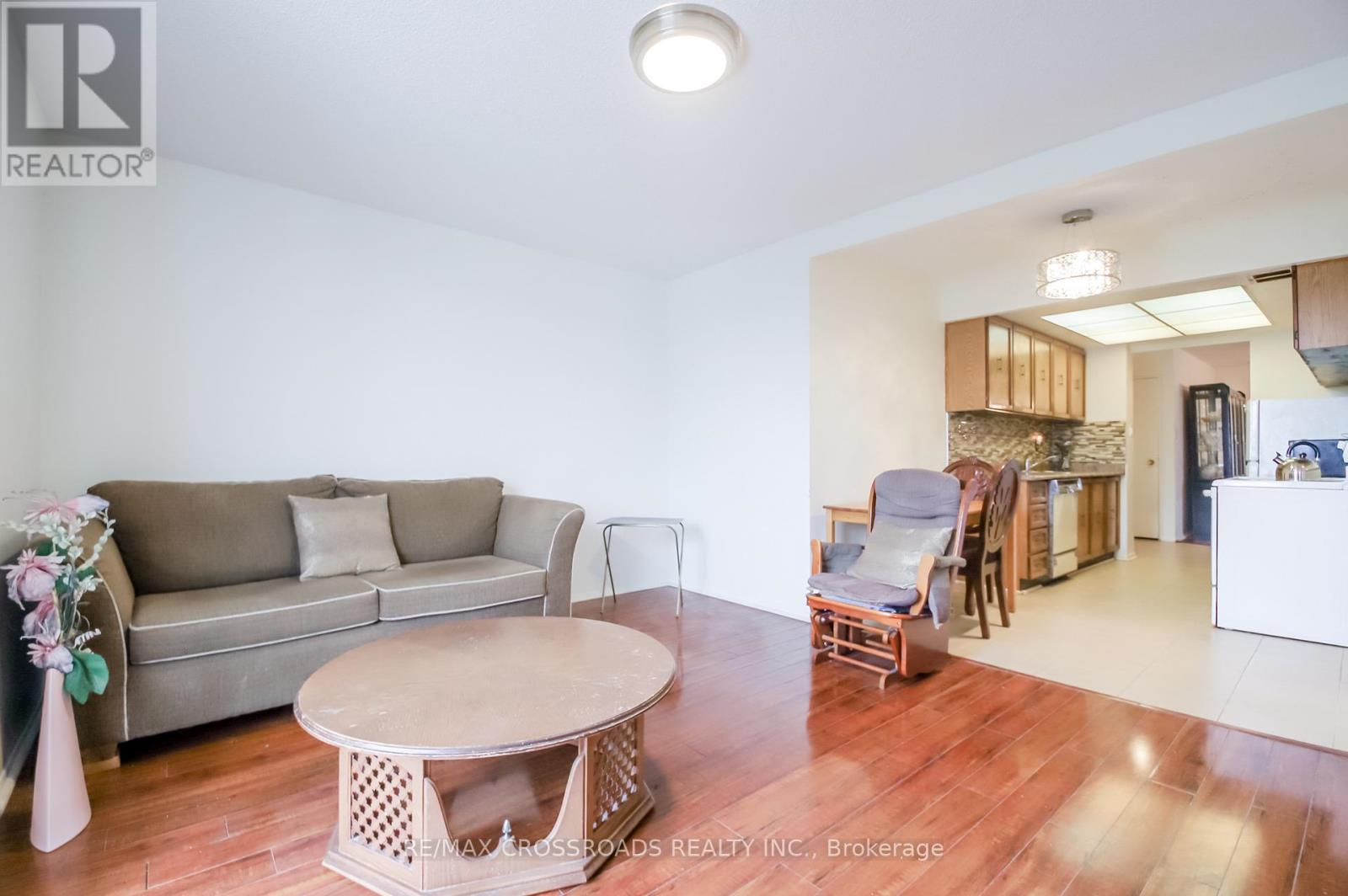 606 - 3151 Bridletowne Circle Property Photo 20