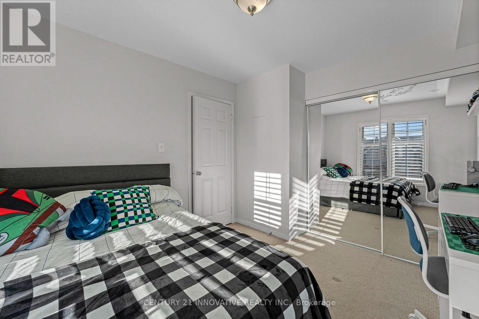 99 John Bell Crescent Property Photo 23