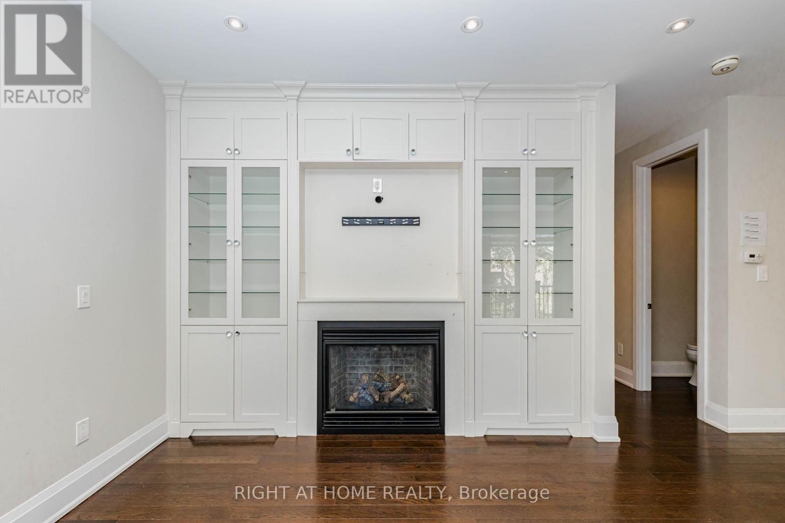 146 Colonel Danforth Trail Property Photo 11