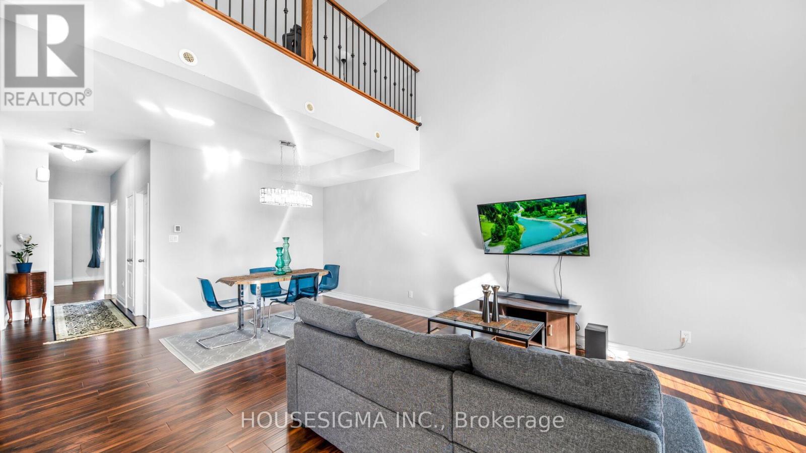 18 Lovegrove Lane Property Photo 3