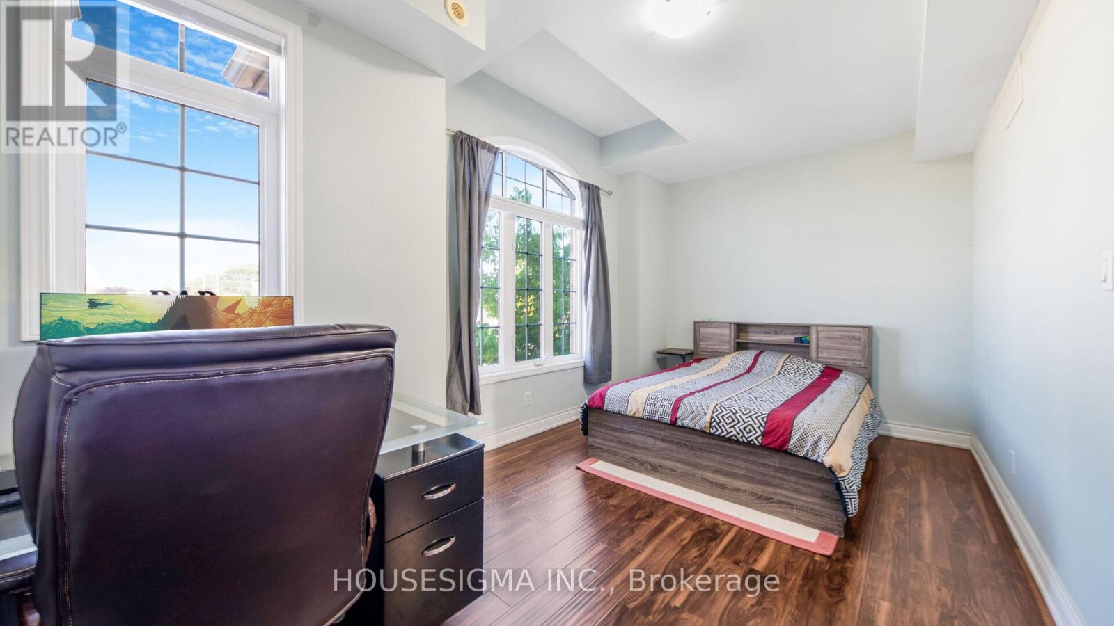 18 Lovegrove Lane Property Photo 17