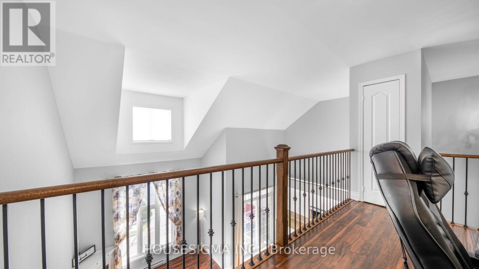 18 Lovegrove Lane Property Photo 23