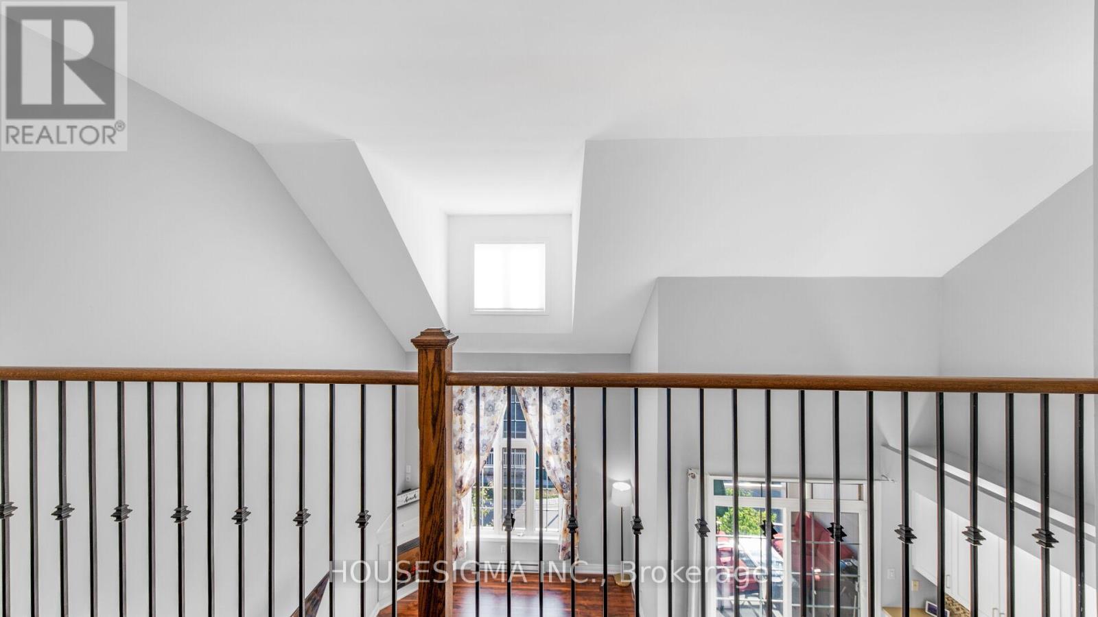 18 Lovegrove Lane Property Photo 24