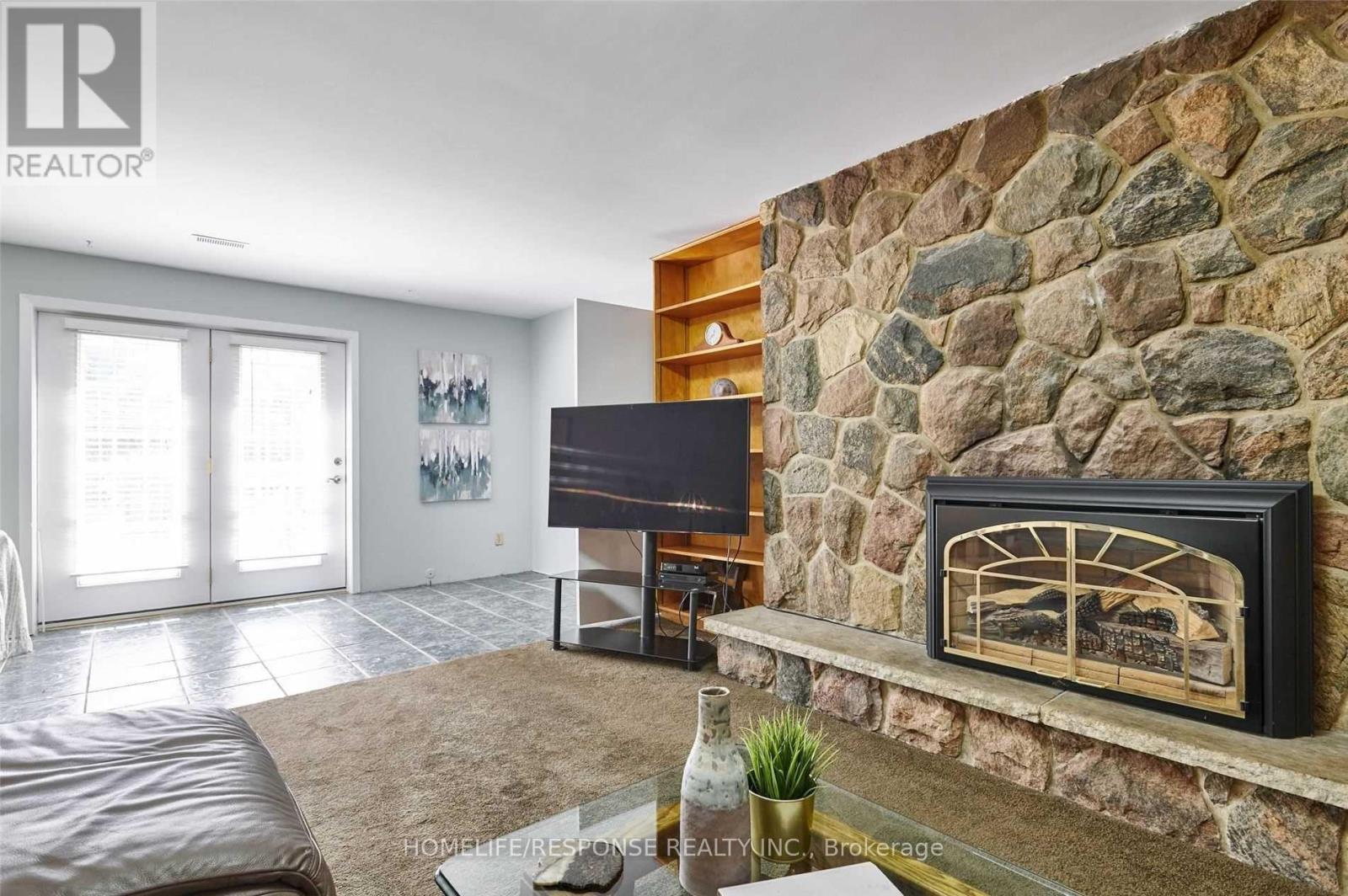 787 Sheppard Avenue Property Photo 13