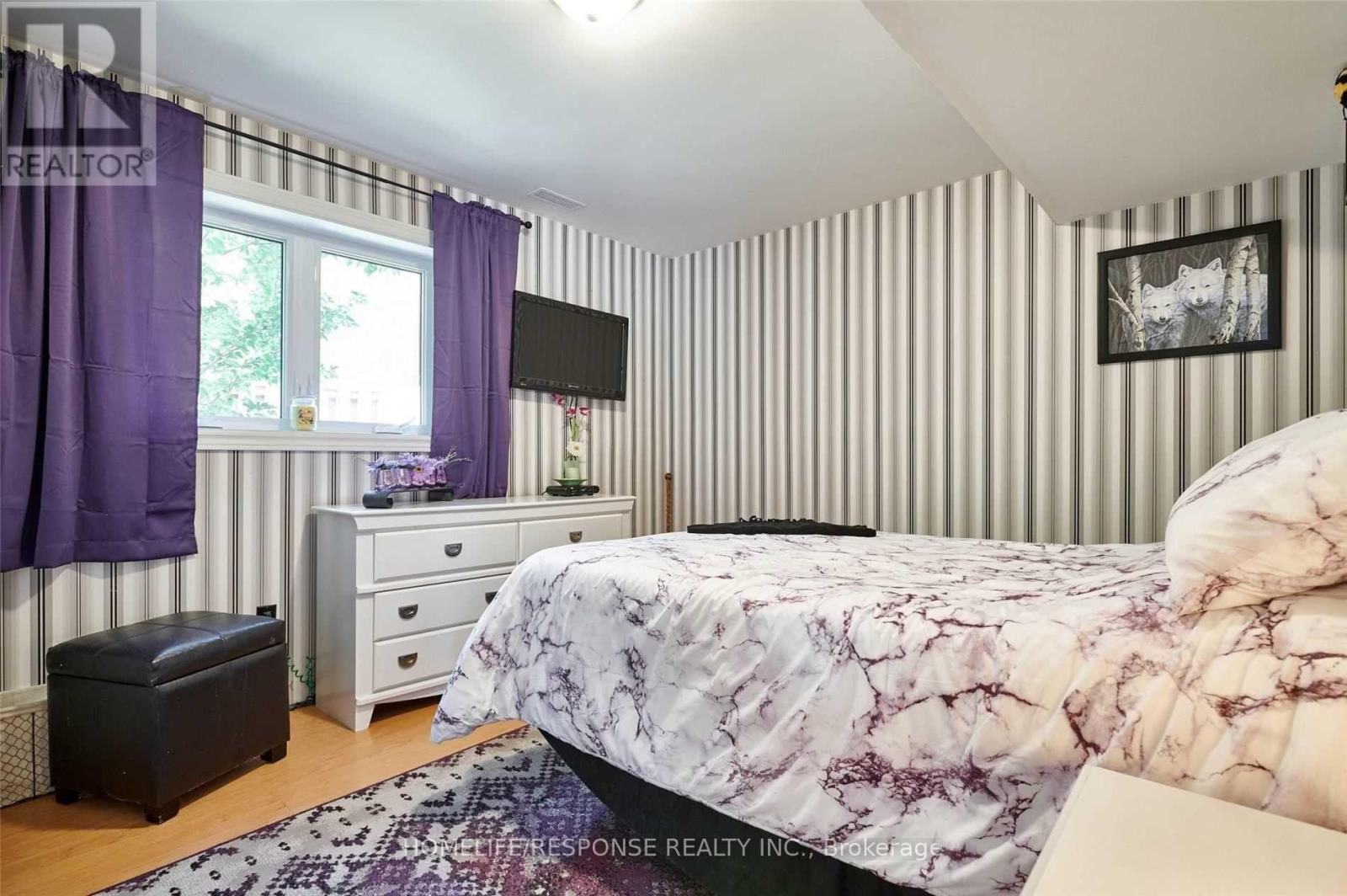 787 Sheppard Avenue Property Photo 14