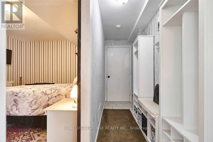 787 Sheppard Avenue Property Photo 15