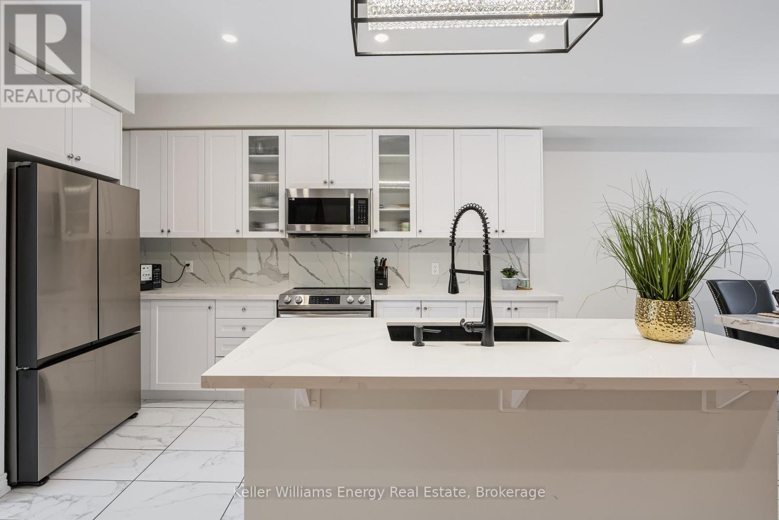 165 Coronation Road Property Photo 8