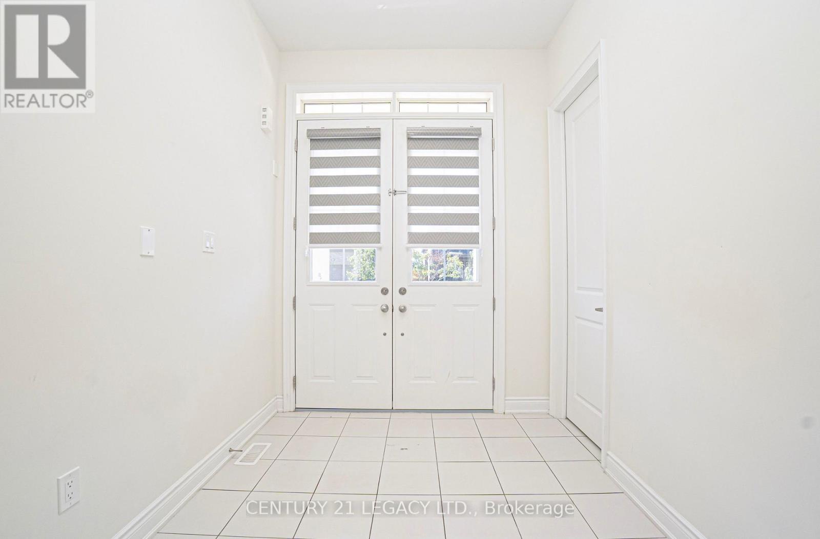 21 Olerud Drive Property Photo 5
