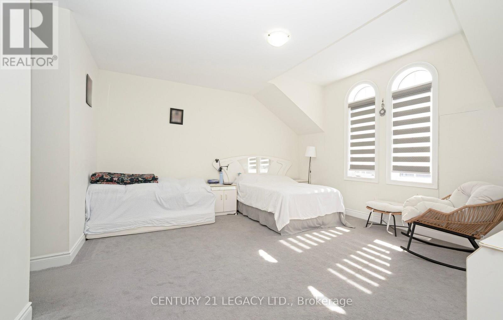 21 Olerud Drive Property Photo 28