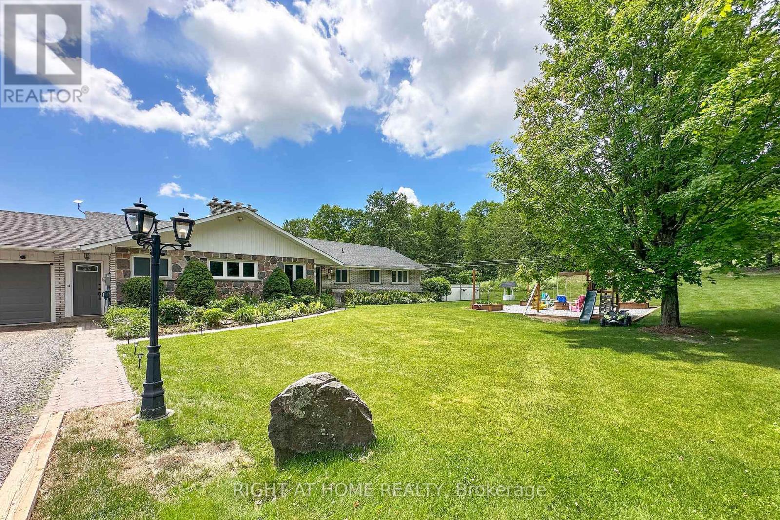 3710 Skelding Road Property Photo 3