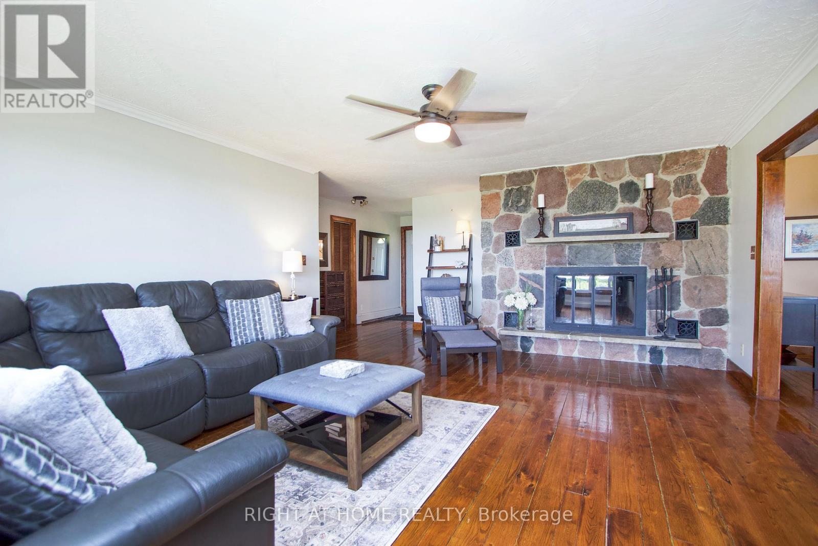 3710 Skelding Road Property Photo 9