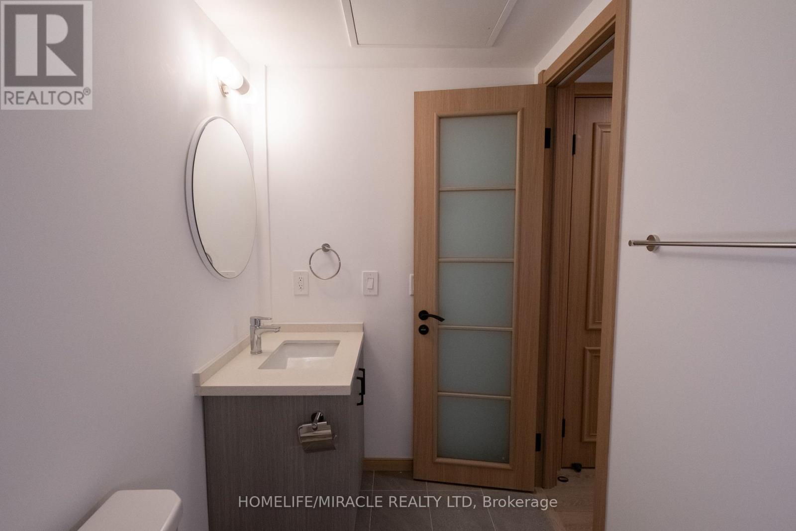 C3-101 - 3425 Sheppard Avenue Property Photo 9