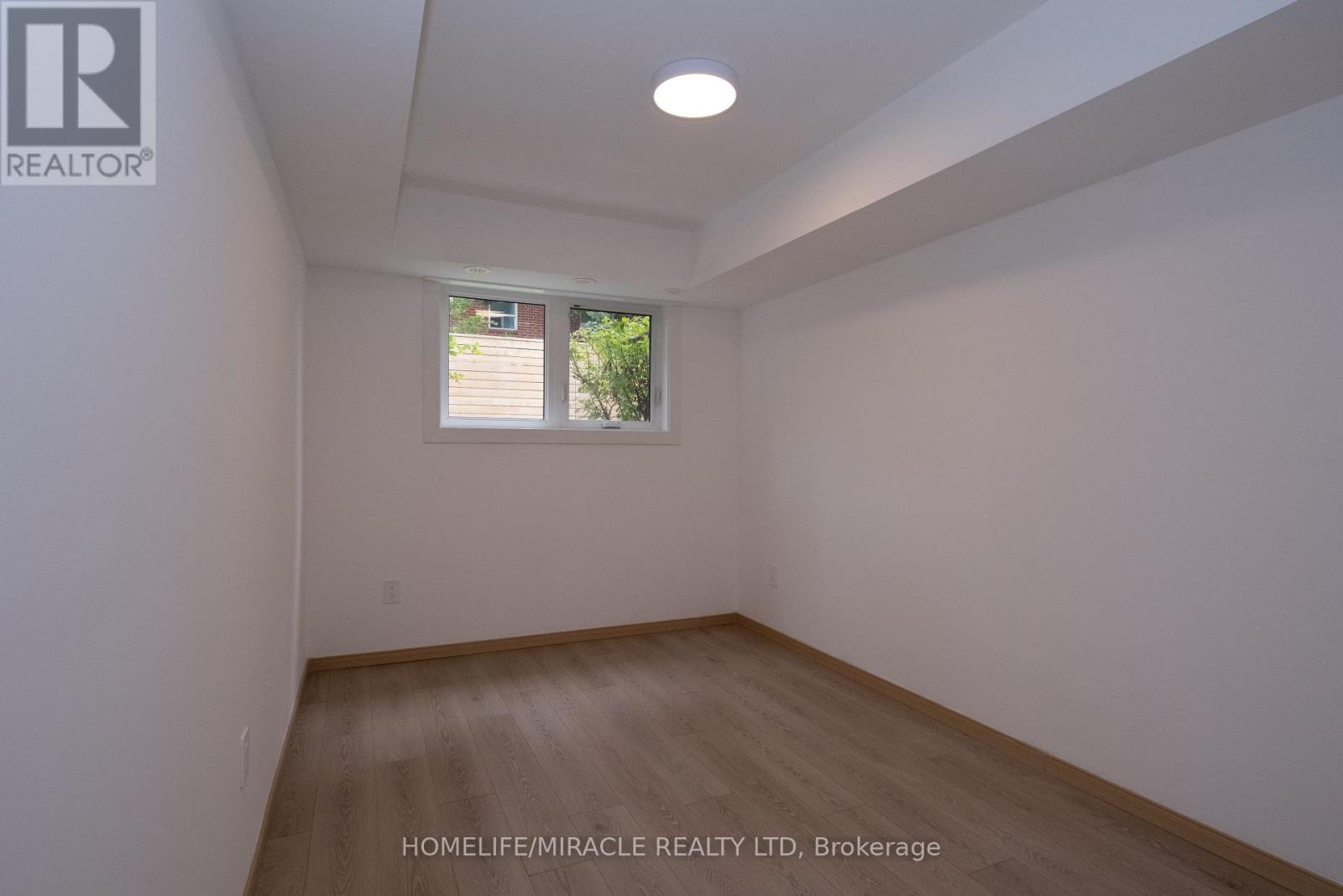 C3-101 - 3425 Sheppard Avenue Property Photo 30