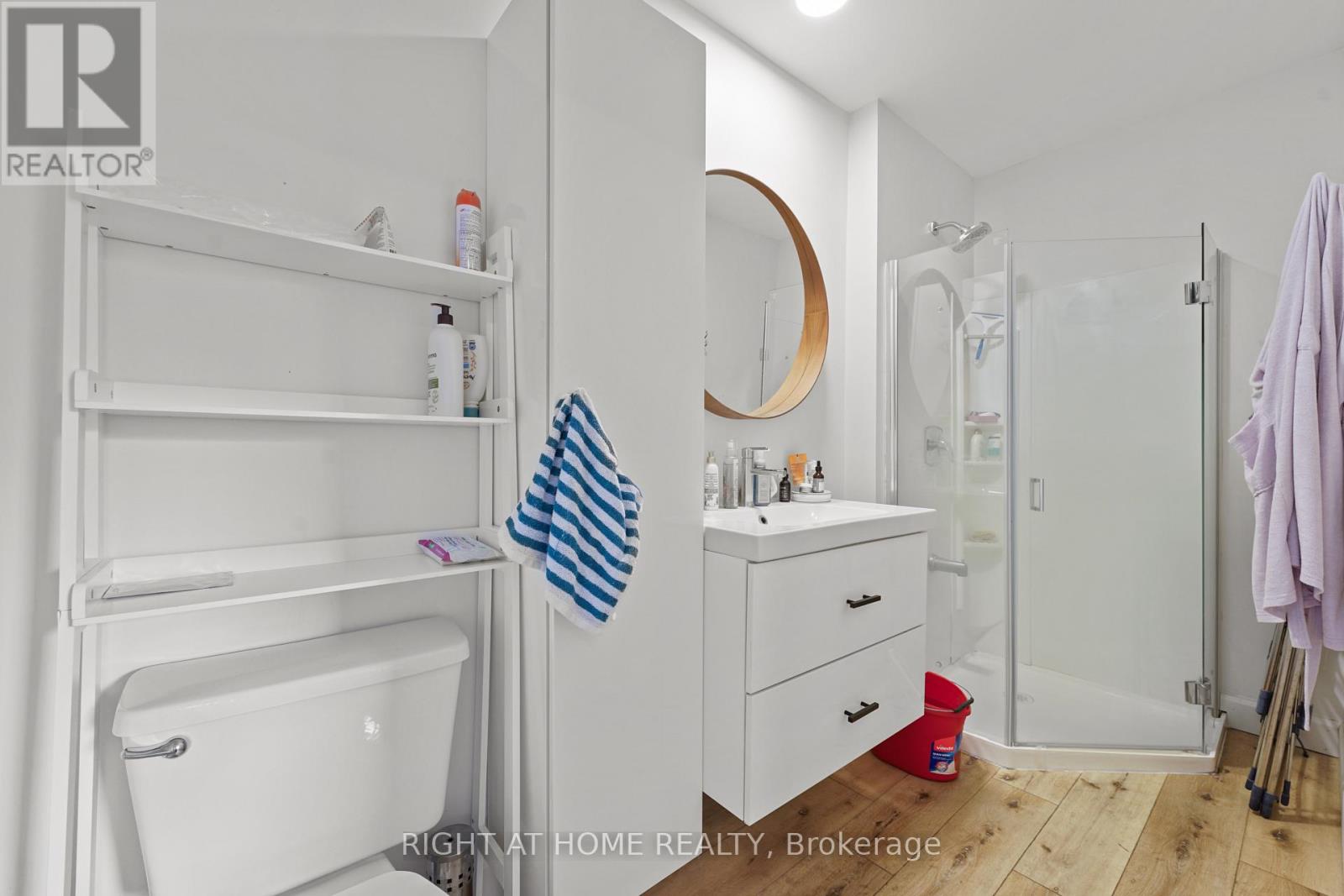 2 - 2207 Queen Street E Property Photo 12