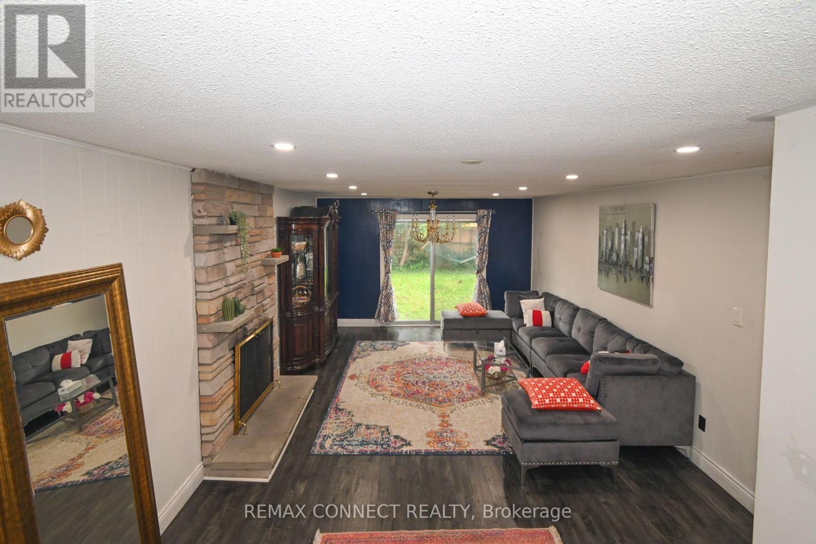 24 Lalton Place Property Photo 15