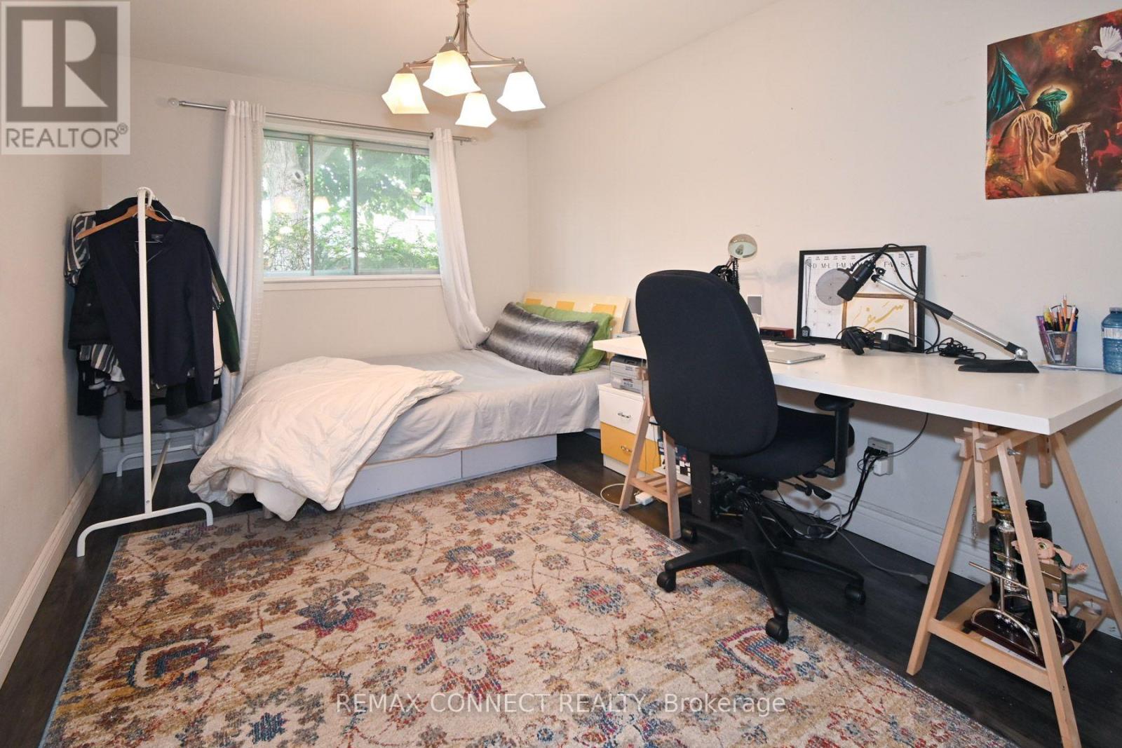 24 Lalton Place Property Photo 25